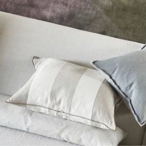 DESIGNERS GUILD BRERA GESSATO NATURAL DECORATIVE PILLOW COVER